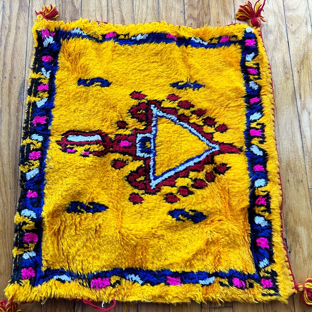 Kilim Moroccan pillow cover.